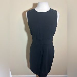 Ann Taylor Womens Size 8 Cocktail Mini Shift Dress Sleeveless Scoop Neck Black.